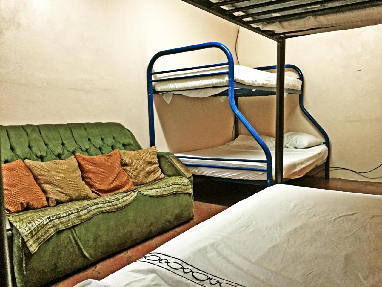 Hostel Trotamundos Alajuela Zewnętrze zdjęcie